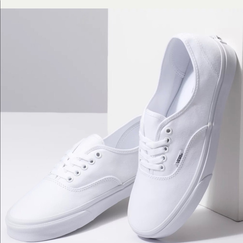 Vans canvas lace up white womens 8.5